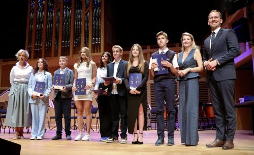 3b Zakończenie roku szkolnego w Tarnowie - Prymusi 2025