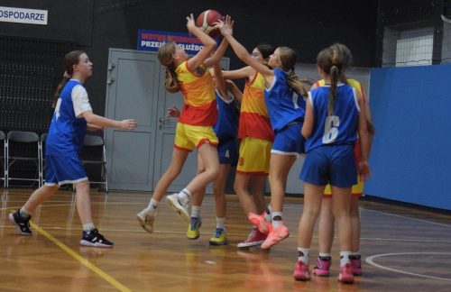 14-copy "PUCHAR TARNOWA" w koszykówce o Puchar Prezydenta Tarnowa rozpoczęty!