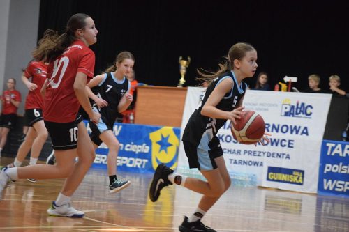dsc-3660-edytowano-copy "PUCHAR TARNOWA" w koszykówce o Puchar Prezydenta Tarnowa rozpoczęty!