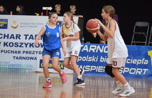 dsc-3671-edytowano-copy "PUCHAR TARNOWA" w koszykówce o Puchar Prezydenta Tarnowa rozpoczęty!