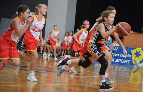 dsc-3676-edytowano-copy "PUCHAR TARNOWA" w koszykówce o Puchar Prezydenta Tarnowa rozpoczęty!