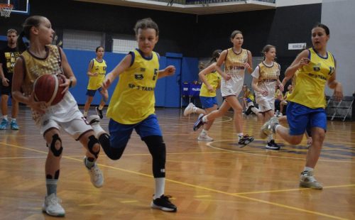 dsc-5690-edytowano-copy "PUCHAR TARNOWA" w koszykówce o Puchar Prezydenta Tarnowa rozpoczęty!