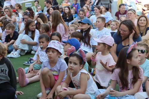 15 Magia Disneya w letnim amfiteatrze