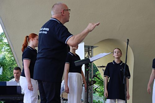 25 Magia Disneya w letnim amfiteatrze