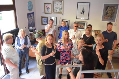 447976972-862444309247933-324974053547687258-n-copy Elżbieta Remian "Wibracje"