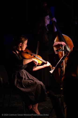 Rondine-11 Orkiestra Rondine - "Wielcy Północy" - koncert w ciemności