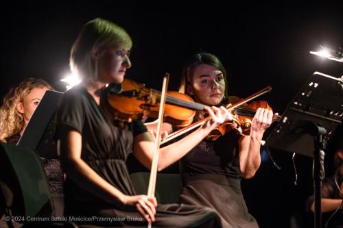 Rondine-16 Orkiestra Rondine - "Wielcy Północy" - koncert w ciemności