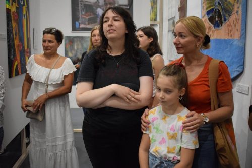 6-copy Niedziela na Salonie