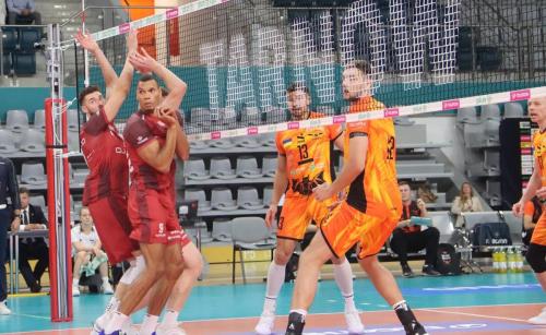 img-7265-edytowano-copy Kolejne siatkarskie emocje w Arenie Jaskółka Tarnów