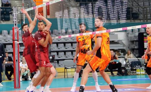 img-7265-edytowano-edytowano-copy Kolejne siatkarskie emocje w Arenie Jaskółka Tarnów