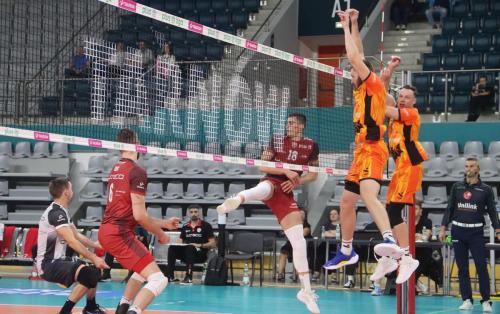 img-7481-edytowano-copy Kolejne siatkarskie emocje w Arenie Jaskółka Tarnów