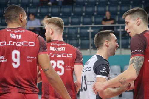 img-7658-edytowano-copy Kolejne siatkarskie emocje w Arenie Jaskółka Tarnów