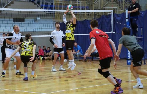 img-1415-edytowano-copy Małopolska Liga TKKF w Siatkówce - Play Off