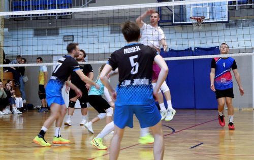 img-2038-edytowano-copy Małopolska Liga TKKF w Siatkówce - Play Off