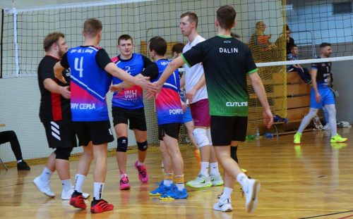 img-2049-edytowano-copy Małopolska Liga TKKF w Siatkówce - Play Off