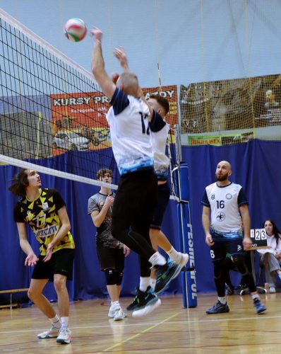 img-2101-edytowano-copy Małopolska Liga TKKF w Siatkówce - Play Off