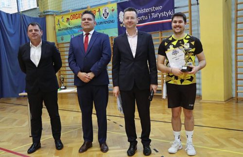 img-2201-edytowano-copy Małopolska Liga TKKF w Siatkówce - Play Off