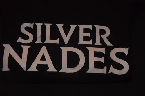 0-copy "Silver Nades: Muzyczna pasja, która łączy"