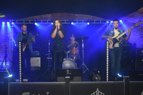 9-copy "Silver Nades: Muzyczna pasja, która łączy"