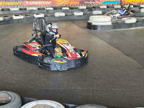 741046984_3126876260834001_2565070403735704140_n Wakacje na torze SpeedRace – 2