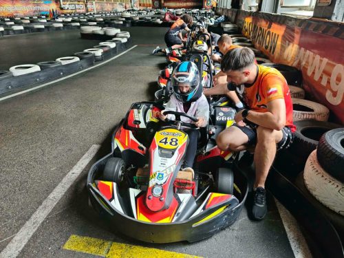 741439648_1379609620747644_8186862368342009671_n Wakacje na torze SpeedRace – 2