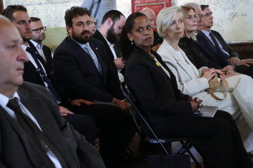 22 Wręczenie medalu Sprawiedliwy Wśród Narodów Świata dla Jana Stolarza