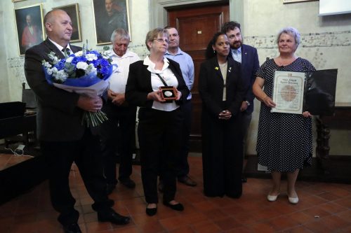 31 Wręczenie medalu Sprawiedliwy Wśród Narodów Świata dla Jana Stolarza