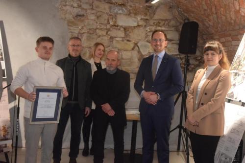 12-copy "Przyszłość Kamienicy przy Rynku 6 – Kreatywne Projekty Studentów Politechniki Krakowskiej”