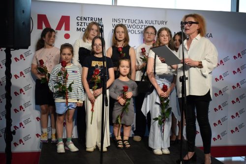 9-copy Studio Sztuk Wizualnych - wystawa prac uczestników ...