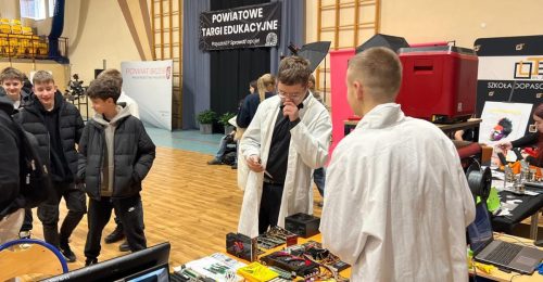 4 Powiatowe Targi Edukacyjne w Brzesku – oferta szkół średnich i nowe kierunki kształcenia