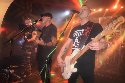 dsc-1395-copy Urodzinowy koncert w Klubie-Piwnicy „Przepraszam” - zespół The Bill