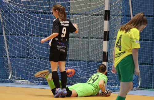 5-copy KU AZS Akademia Tarnowska vs MKS PUSZCZA Niepołomice