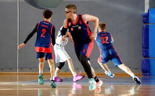 4-copy MUKS 1811 Tarnów vs UJK Kielce