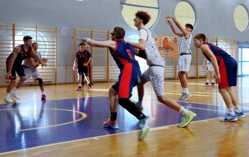 7-copy MUKS 1811 Tarnów vs UJK Kielce