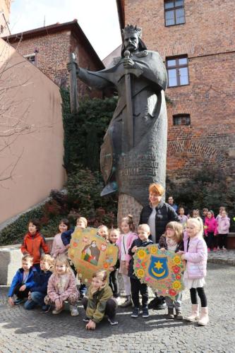 12 695. urodziny Tarnowa - przedszkolaki świętują na Tarnowskim Rynku