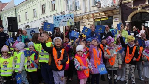 23 695. urodziny Tarnowa - przedszkolaki świętują na Tarnowskim Rynku