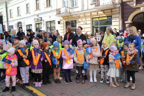 3 695. urodziny Tarnowa - przedszkolaki świętują na Tarnowskim Rynku