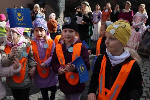 34 695. urodziny Tarnowa - przedszkolaki świętują na Tarnowskim Rynku