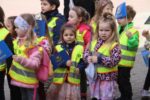 img-1057-copy 695. urodziny Tarnowa - przedszkolaki świętują na Tarnowskim Rynku