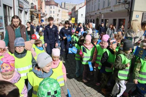 img-1128-copy 695. urodziny Tarnowa - przedszkolaki świętują na Tarnowskim Rynku