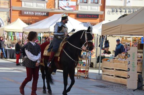 img-1149-copy 695. urodziny Tarnowa - przedszkolaki świętują na Tarnowskim Rynku