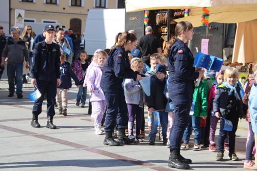 img-1163-copy 695. urodziny Tarnowa - przedszkolaki świętują na Tarnowskim Rynku