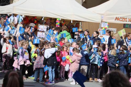 img-1347-copy 695. urodziny Tarnowa - przedszkolaki świętują na Tarnowskim Rynku