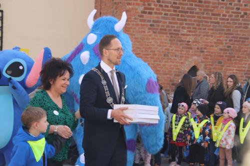 img-1363-copy 695. urodziny Tarnowa - przedszkolaki świętują na Tarnowskim Rynku