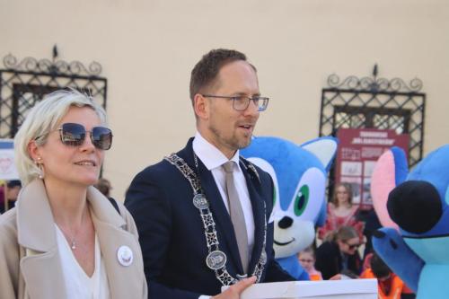 img-1418-copy 695. urodziny Tarnowa - przedszkolaki świętują na Tarnowskim Rynku