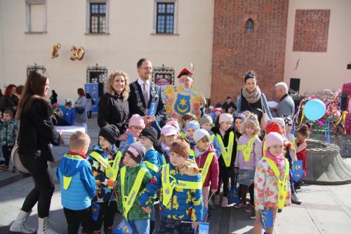 img-1465-copy 695. urodziny Tarnowa - przedszkolaki świętują na Tarnowskim Rynku