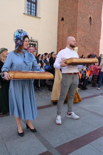 img-6363-copy 695. urodziny Tarnowa - przedszkolaki świętują na Tarnowskim Rynku