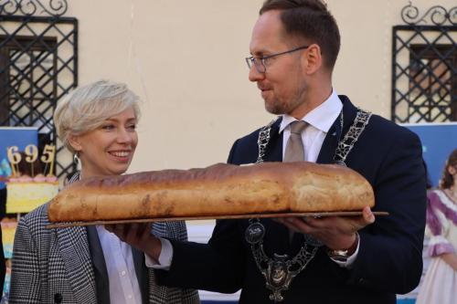 img-6388-copy 695. urodziny Tarnowa - przedszkolaki świętują na Tarnowskim Rynku