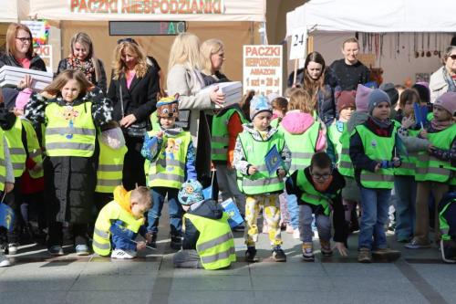 img-6454-copy 695. urodziny Tarnowa - przedszkolaki świętują na Tarnowskim Rynku