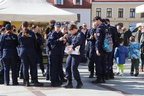 img-6530-copy 695. urodziny Tarnowa - przedszkolaki świętują na Tarnowskim Rynku